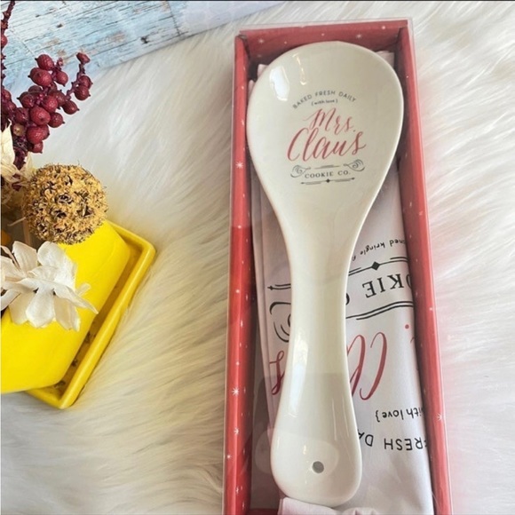 Mrs. Claus Spoon Rest & Tea Towel Gift Set - Picture 5 of 5